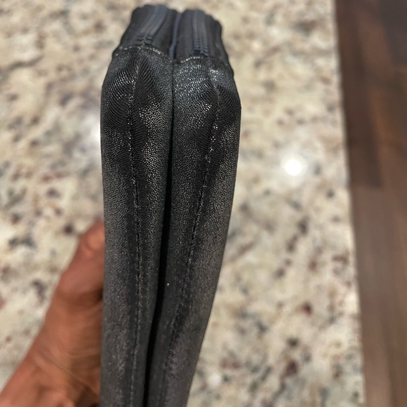 Lululemon Metallic Wristlet Wallet Clutch - Picture 3 of 16